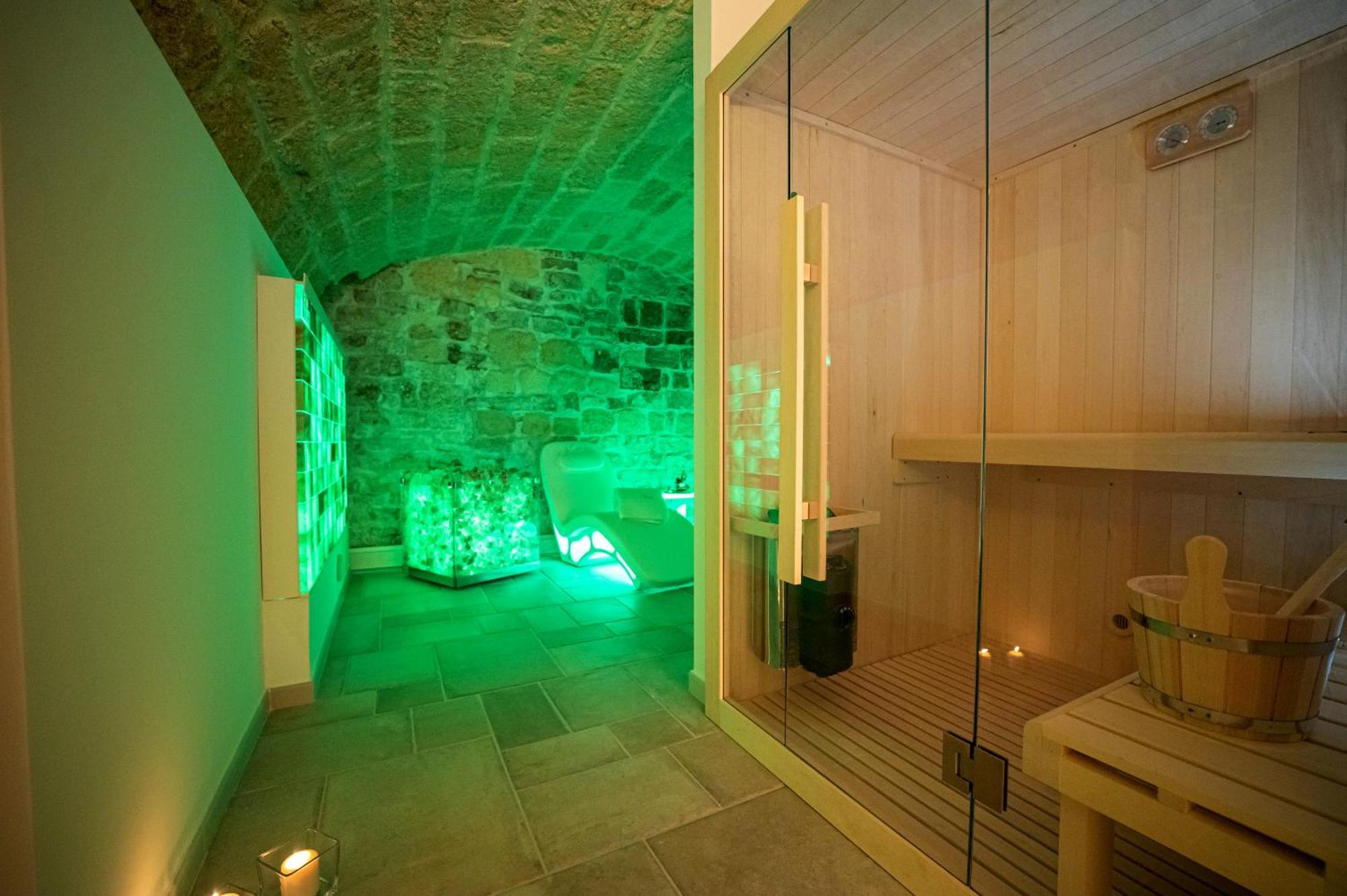 Suite88 Affittacamere Барлетта Экстерьер фото